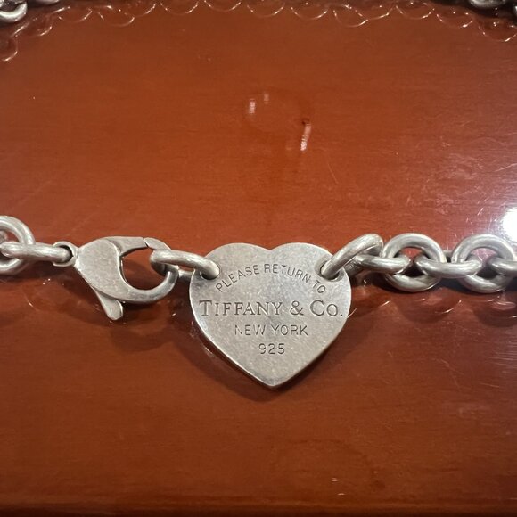 Return To Tiffany Necklace - Picture 3 of 3